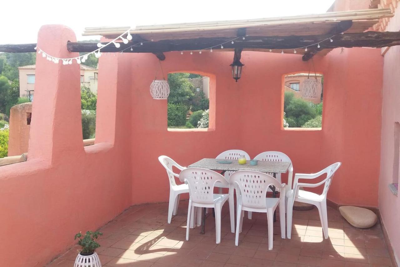 Un Angolo Di Paradiso A Pochi Passi Dal Mare Nel Villaggio Calarossa イーゾラ・ロッサ エクステリア 写真